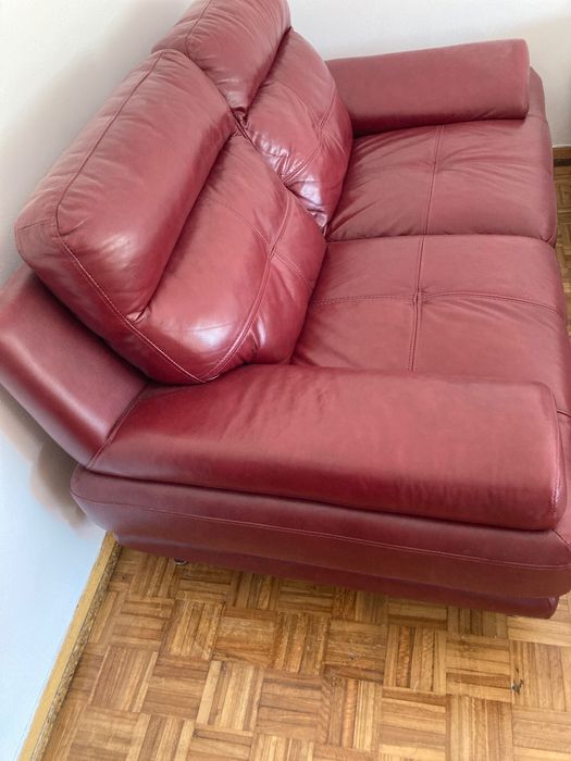 Sofá em pele - 2 lugares