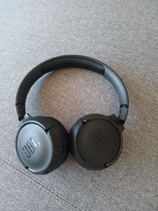Sprzedam słuchawki JBL