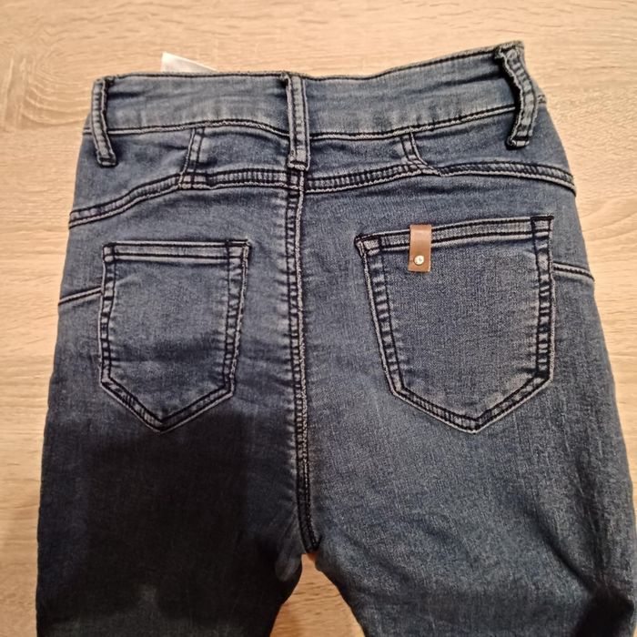 Jeansy niebieskie rurki r. 38/XS