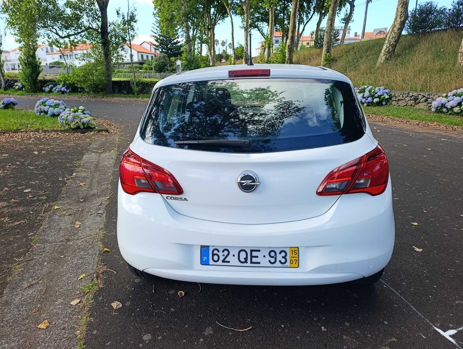 Opel Corsa 1.4 Automático 2015