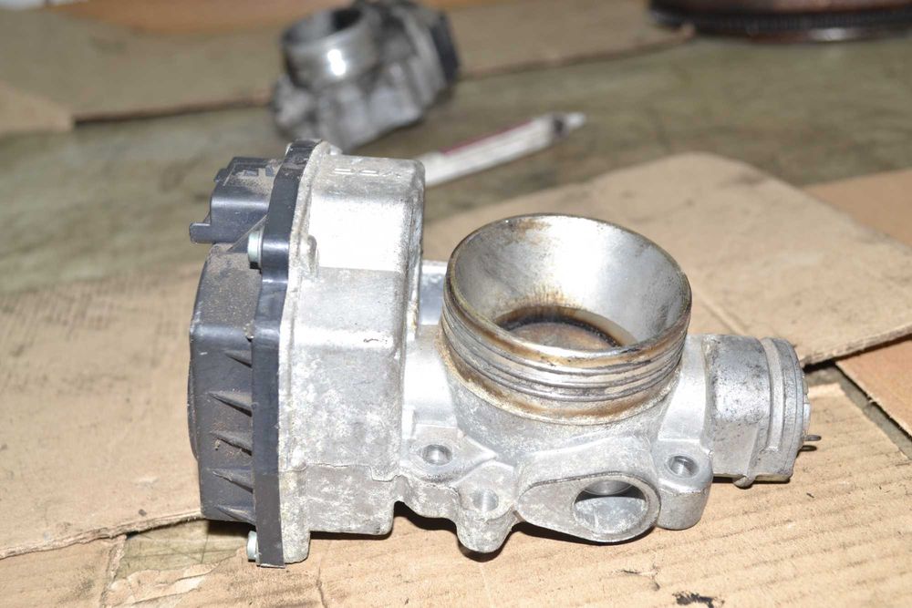 Дросельна заслінка електро Peugeot 207 1.4 8V 2006-2013 9640796280