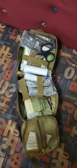 Аптечка тактична військова технічна