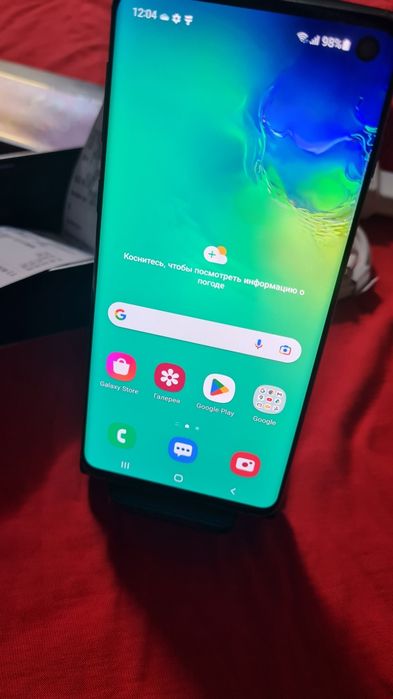 Samsung Galaxy S10 8/128 .