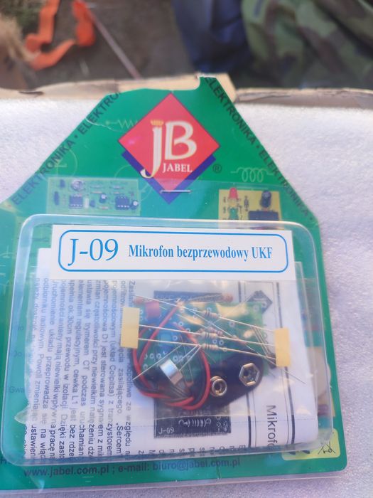 Mikrofon bezprzewodowy J 09