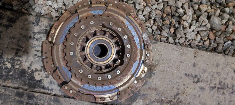 Продам маховик із зчепленням шкода а7