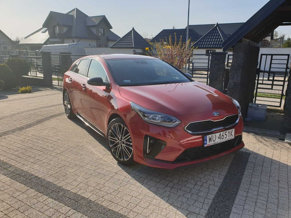 KIA Proceed GT LINE; 1.6 CRDI, 7DCT
