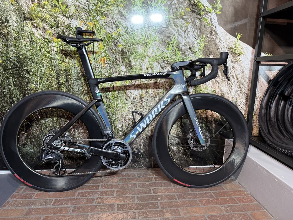 Rower S-Works Venge Disc z oryginalnym podpisem P. Sagana!