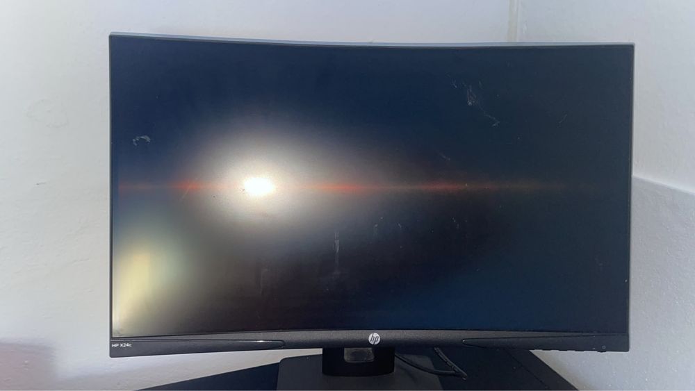Monitor HP Curvo 144Hz