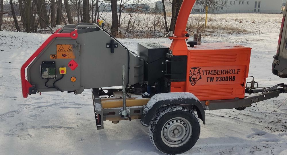 Rębak profesjonalny Timberwolf 230 35 KM wynajem małopolska