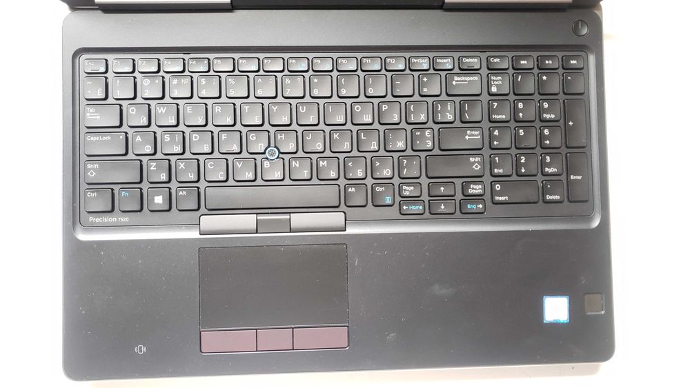Ноутбук Dell Precision 7520 i7-6820HQ 32GB 128GB + 480Gb SSD M2200 4Gb