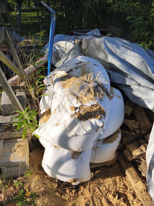 Piasek budowlany żółty
worki ok. 25 kg