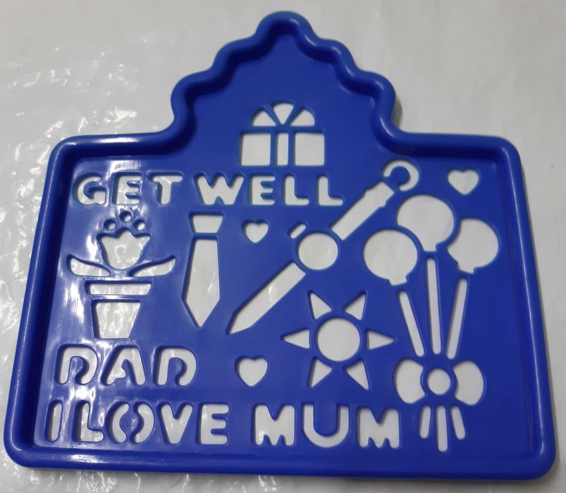 Conjunto de 6 réguas com figuras e letras para decalcar