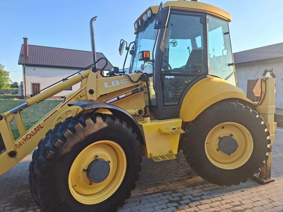 Koparko ładowarka New Holland LB115
