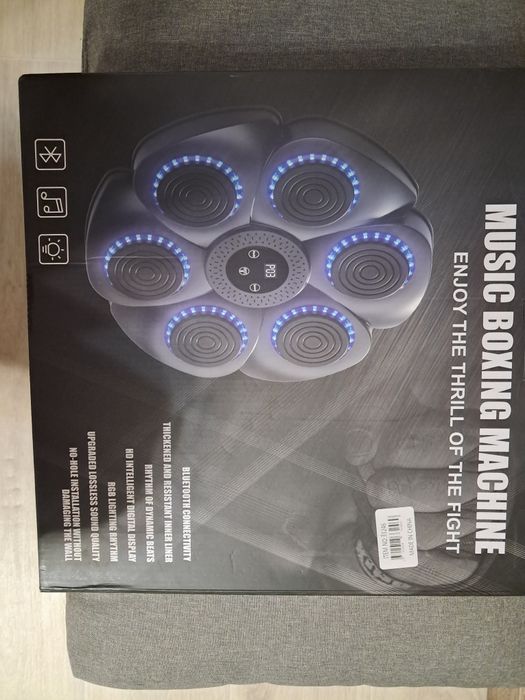 Тренажер для боксу музичний. Music machine box