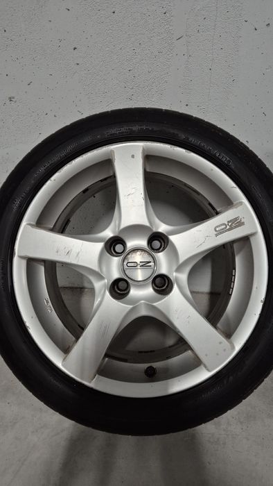 Koła Felgi OZ Hydra 16' 7j 4x100 et37 Honda