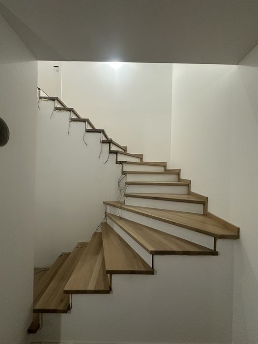 Schody stopnie na beton dąb jesion