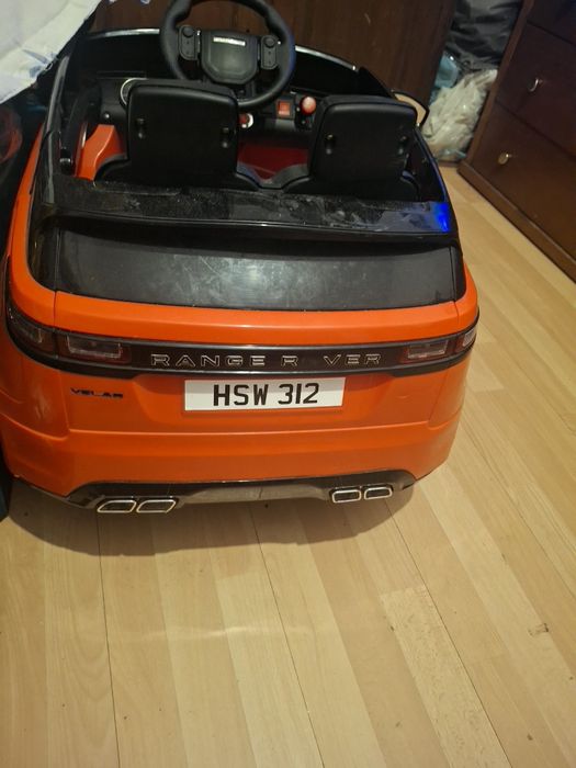 Carro a bateria de criança