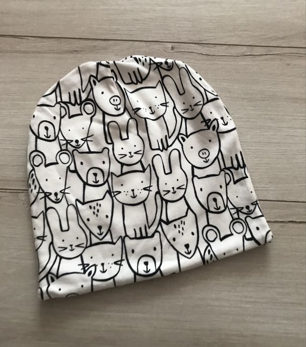 Чудова дитяча шапка на весну/ осінь зростом 98-104-110