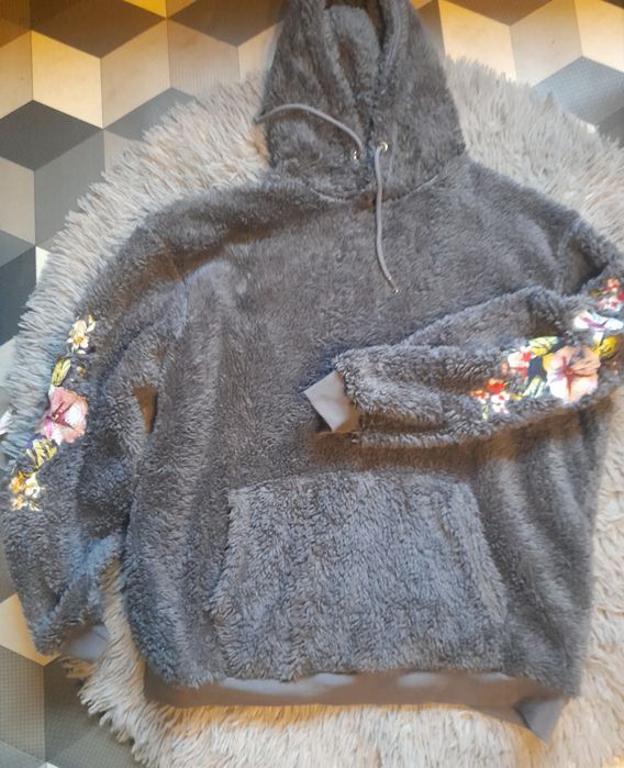 Ciepła gruba bluza miś roz s ale to xl /xxl