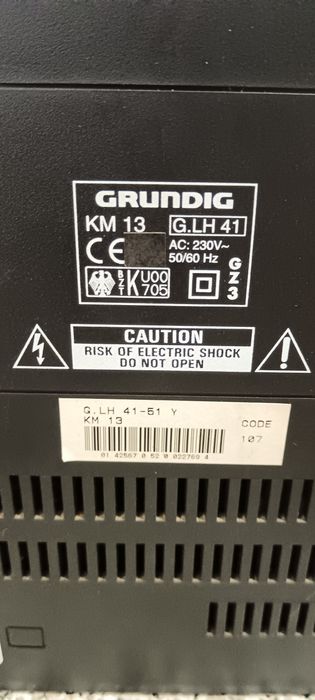 Aparelhagem Grunding KM13(avaria nos cd's)