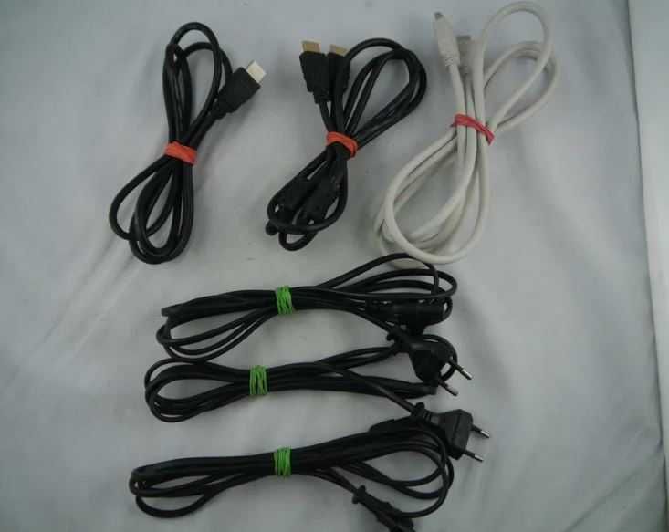 3x kabel zasilający ósemka + 3 x kabel HDMI-HDMI