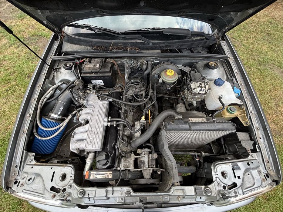 Audi 80 2.3 NG EFI Skóra Gwint ABS