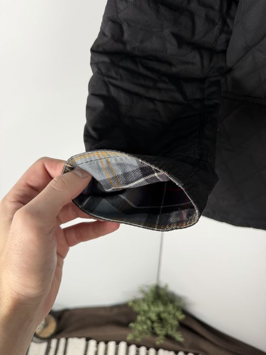 Жіноча ваксовна куртка Barbour Quilted Wax Beadnell