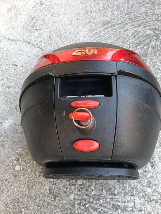 Mala para moto ótima