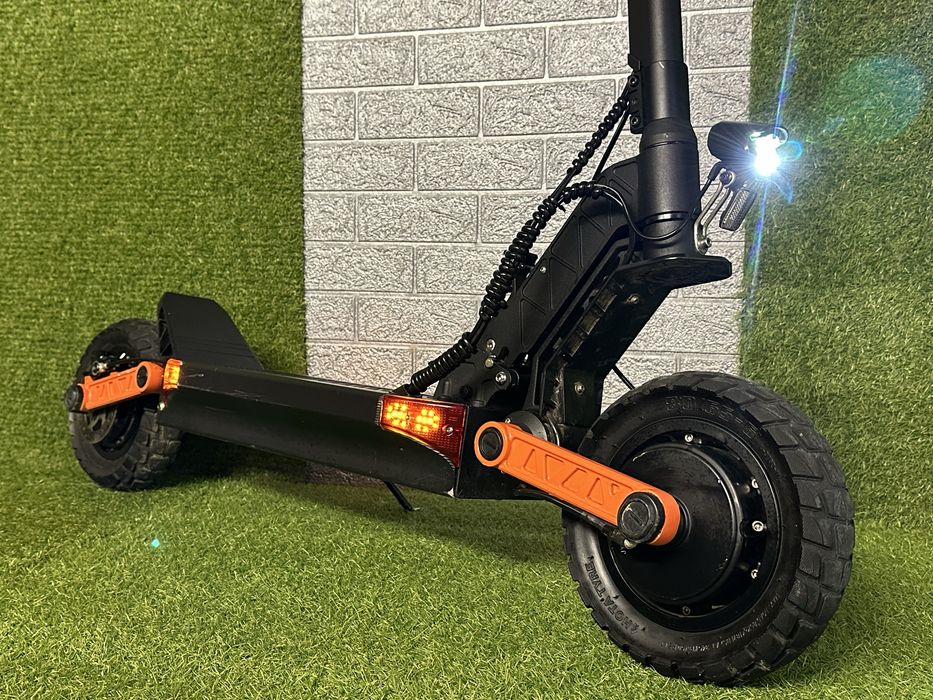 Електросамокат Joyor