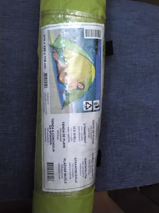 2 sacos cama mais dois colchões e tenda de praia um pessoa  novo