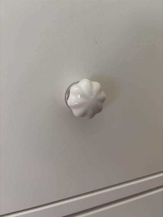 Comoda ikea branca