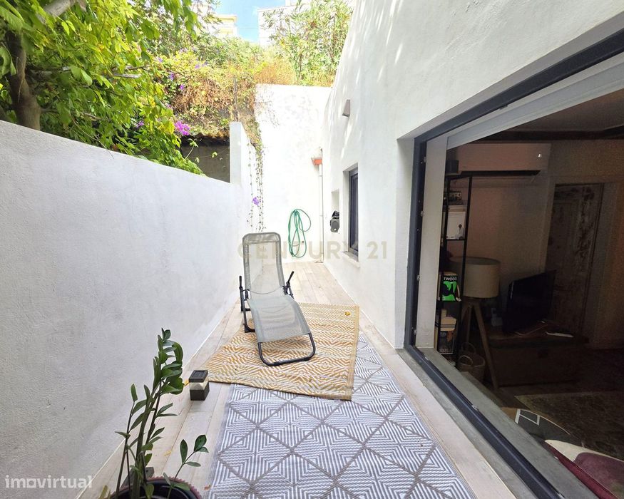 Imóvel T1+1 com excelente remodelação e terraço
