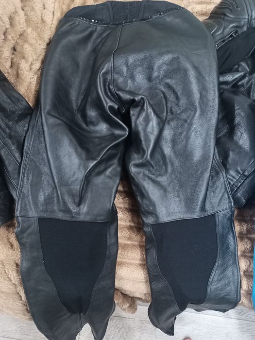 Продам шкіряні мотоштани Revenger розмір 50 M
