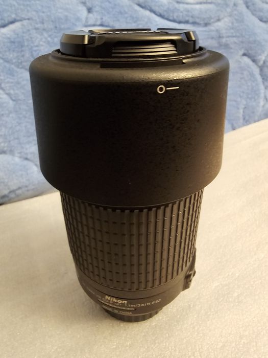 Lente NIKON 55-200