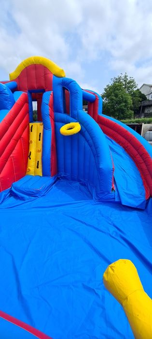 Insuflável de água