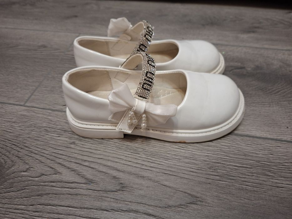 Туфлі для дівчинки дитячі