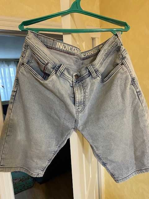 Джинсова куртка - XL, шорти - XL, 2XL.
