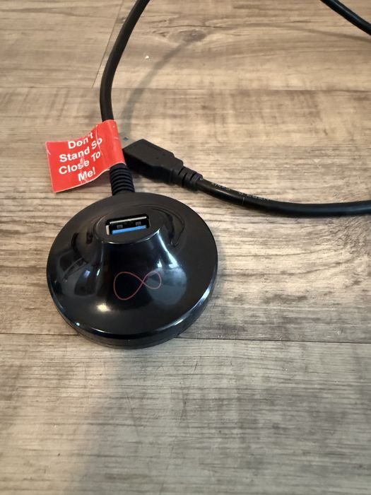 Przedłużacz USB 3.0 z podstawką biurkową (stacja dokująca / baza)