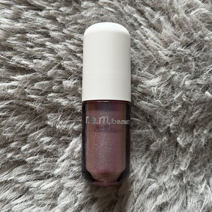 Rem beauty Starlet cień do powiek w płynie Fembot bleu brilliant