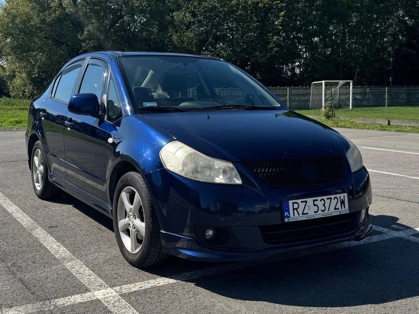 Suzuki SX4