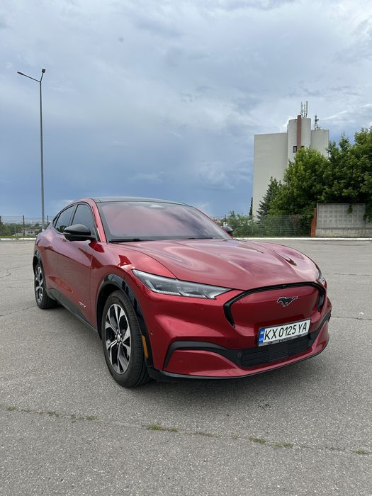 Ford Mustang Mach-E 98кВт ідеальний Premium мустанг мач е