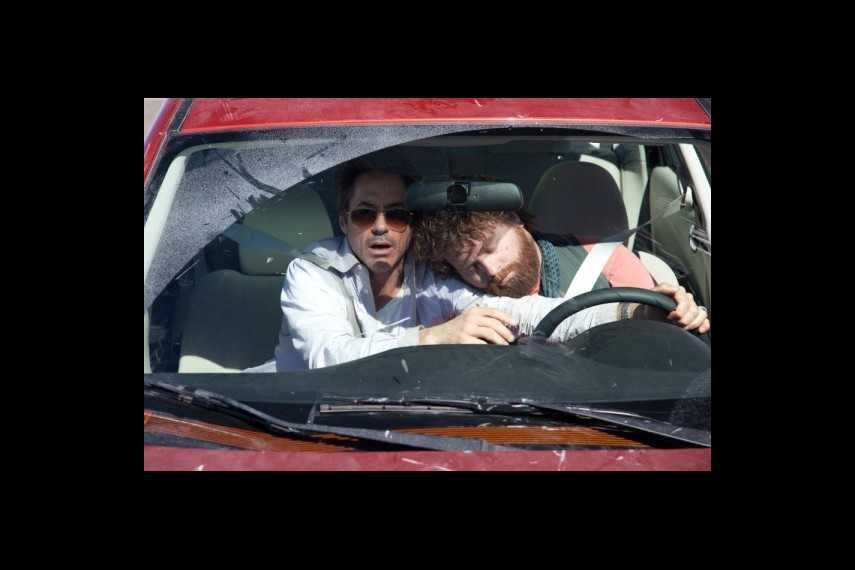 A TEMPO E HORAS (Robert Downey Jr./Zach Galifianakis