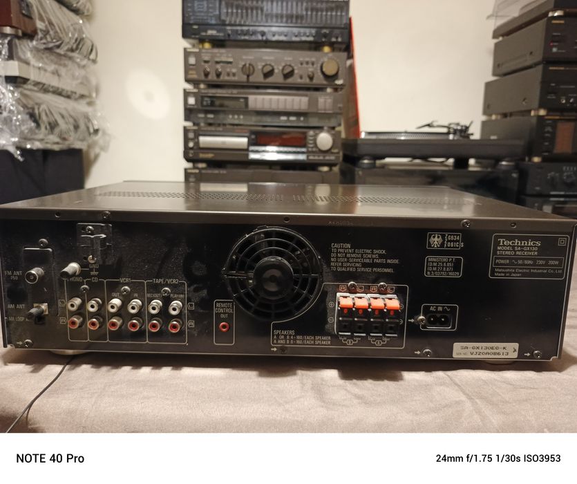 Technics amplituner.