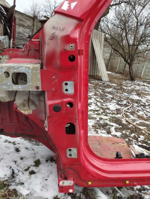 Jeep renegade лонжерон лівий, стійка ліва передня