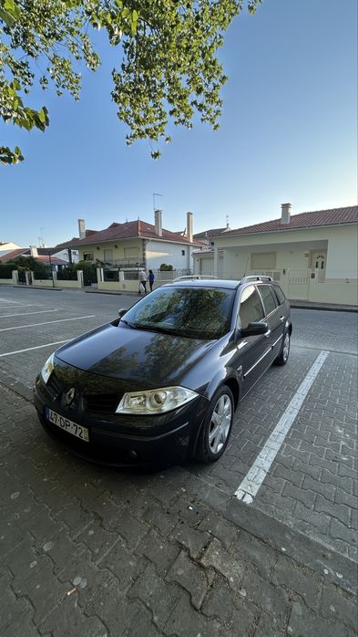 Renault Megane carrinha • 1.5 dci • muito bem estimada