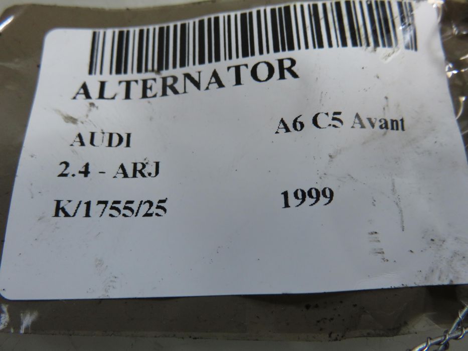 Alternator Audi A6 C5 Avant 2.4 - Arj  - Sg12b025