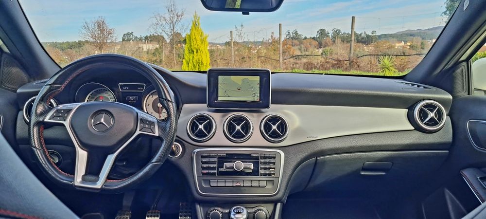 Mercedes-Benz GLA 200 Amg line