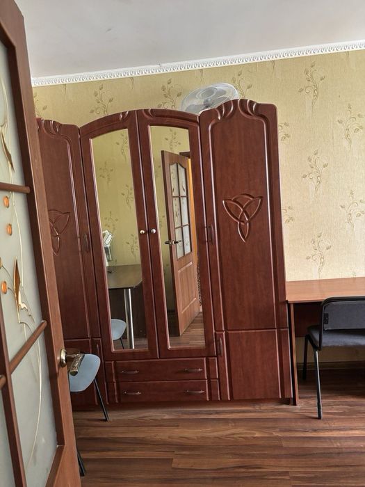 Сдам 1ую квартиру 6-ая ст.Б.Фонтана 6000грн ремонт газ длительный срок