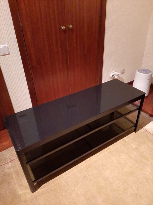 Mesa de hifi e TV m/ barata p/ desocupar URGENTE
