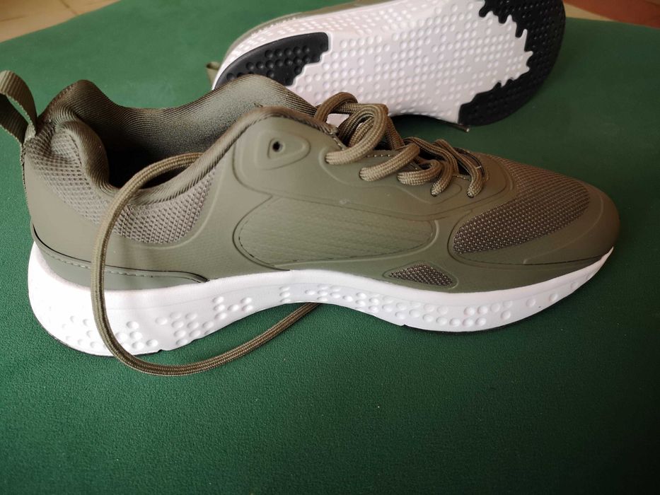 buty sportowe damskie